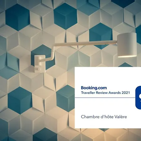 Πανσιόν D'hote Valere